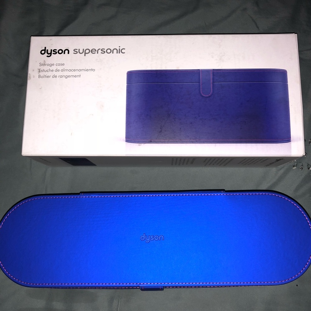 Dyson case limited edition color